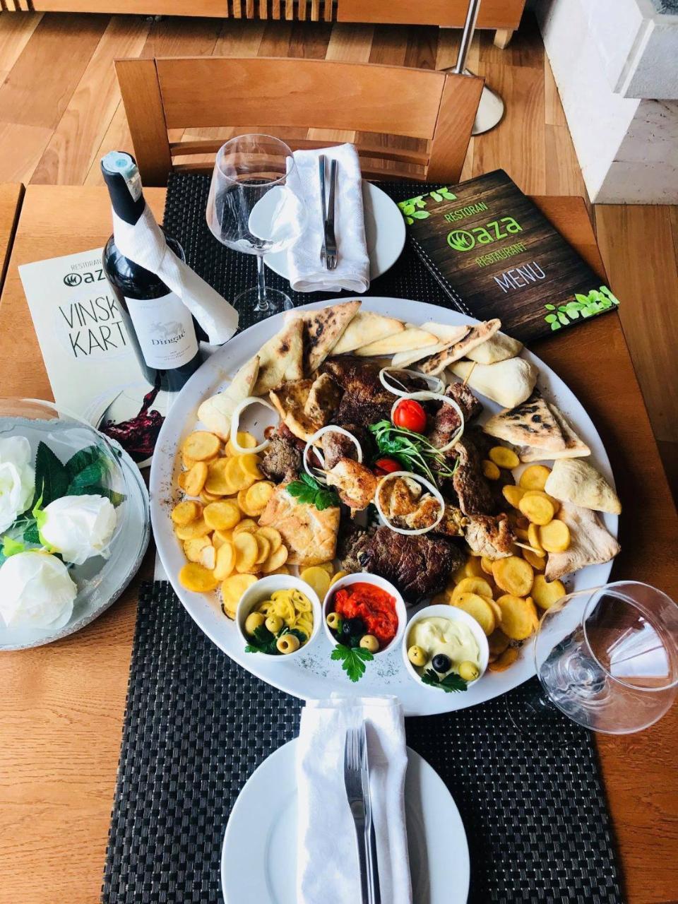 Ilidža Villas And Apartments Oaza מראה חיצוני תמונה