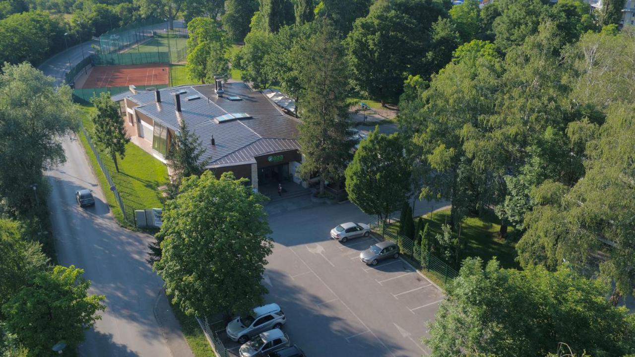 Ilidža Villas And Apartments Oaza מראה חיצוני תמונה
